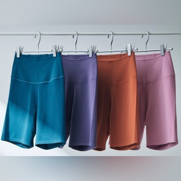 Uniqlo AIRism Soft Biker Shorts Women’s Size Small Waist 26-27 Quick Dry pocket - Picture 12 of 16